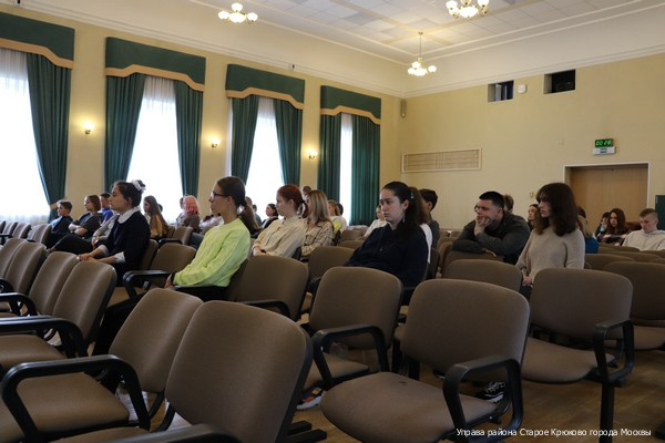 В районе Старое Крюково прошла акция «Не отнимайте солнце у детей», посвященная событиям в Беслане