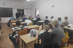 В школе № 853 прошли беседы с учащимися и родителями о недопустимости курения