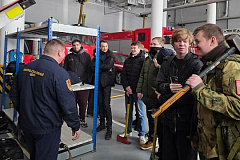 Пожарные Зеленограда делятся знаниями со студентами